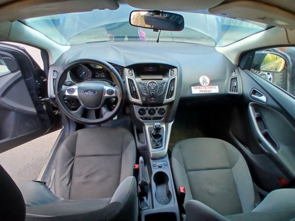 Транспортное средство (Форд Фокус)