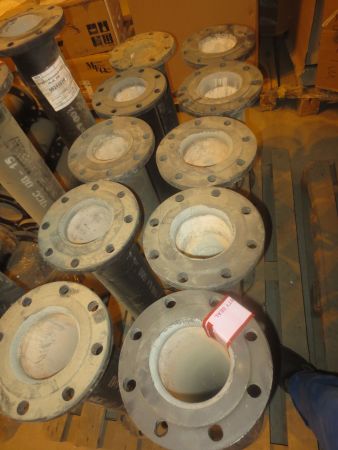 Патрубок фланцевый ВЧШГ ПФ100 L600