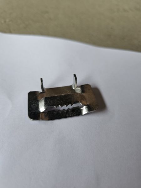 Скрепа для ленты НС-20-T (с зубьями, С304)