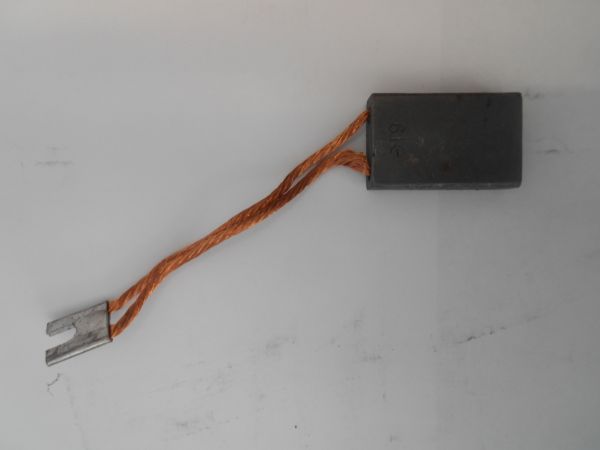 Меднографитовая щетка — Э-19 