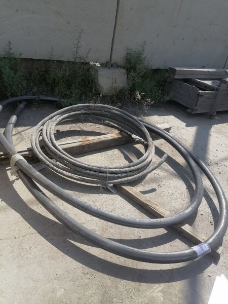 Кабель с изоляцией из СПэ ПвПп2гнг(А)-HF 1*800/120-110