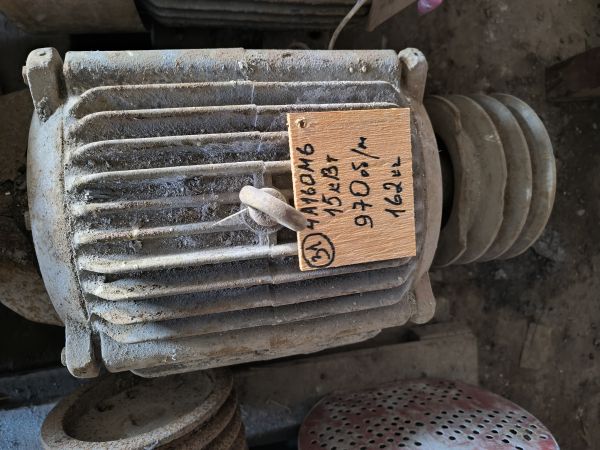 Электродвигатель 4А 160 М6 (15 кВт., 970 об/мин),б/у