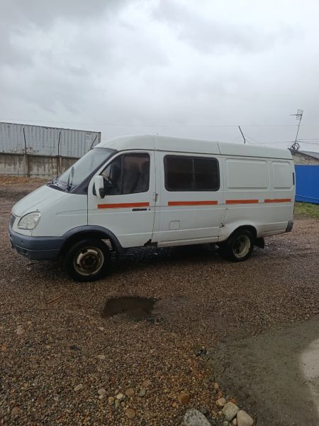 Автомобиль Газ - 2705