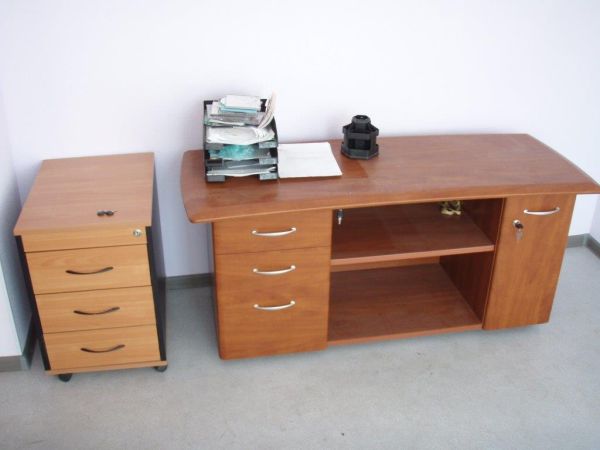 Тумба подкатная М-Люкс KONOЗ вишня