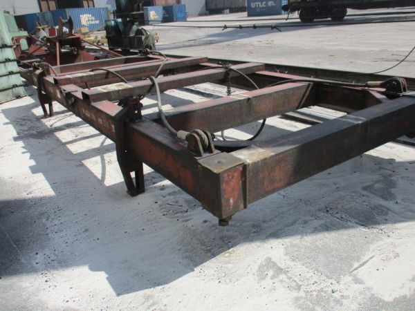 Подвеска крановая для перегрузки контейнеров