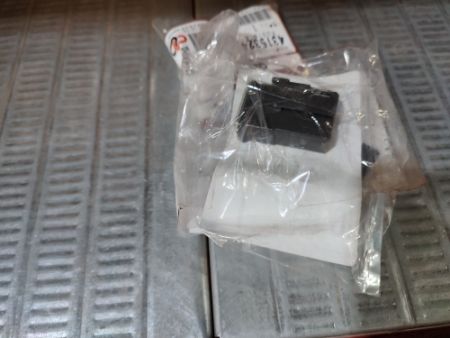 Предохранитель 4315324 Hitachi