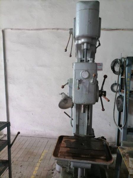 Станок  вертикально-сверлильный 2А125